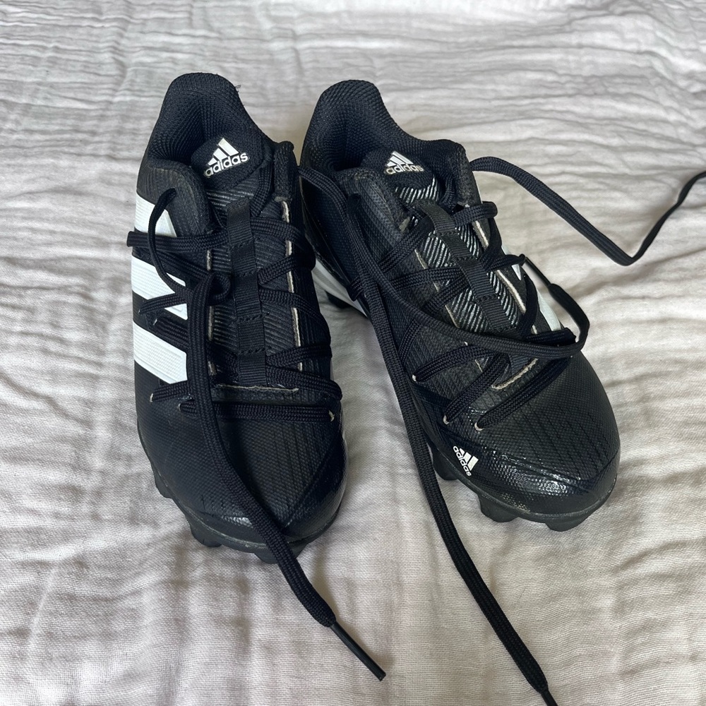 Boys Baseball Cleats